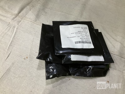 (132) Wesco Aircraft TA0930034-10P Loop Clamps