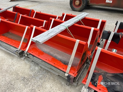 Quantity of (3) Kubota 47 in General Purpose Pin-On Ag Cazo para Tractor - Fits BX Series