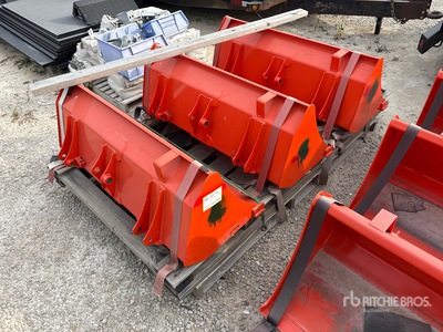 Quantity of (3) Pin-On Ag Cazo para Tractor