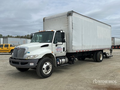 2017 International Durastar 4300 4x2 Camion fourgon