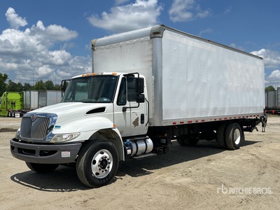 2017 International Durastar 4300 4x2 Van Truck