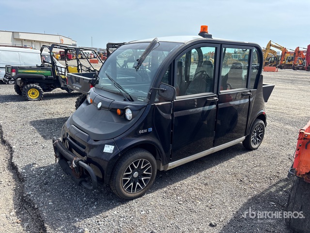 2017 Polaris Gem 2017 Polaris Gem Utility Cart