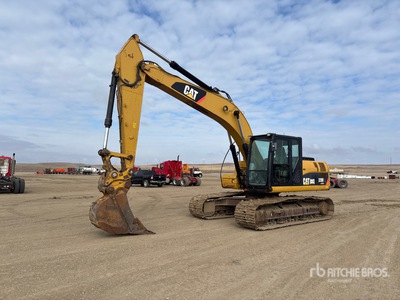 2011 Cat 320D L 油圧ショベル