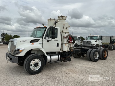 2011 International 7500 6x4 Vacuum Tanker Truck