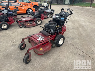 2019 Exmark UNKNOWN Stand-On Tondeuse à gazon