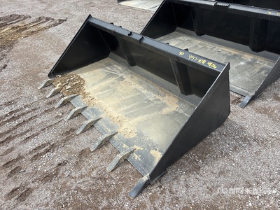80 in High Capacity w/ Teeth Skid Steer Bucket (Unused)