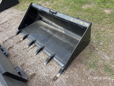 Mid-State 68 in Low Pro w/ Teeth Benna per mini pala (Unused)