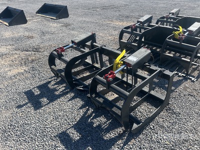 Mid-State 68 in Root Skid Steer Grapple