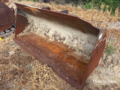93 in General Purpose Wheel Loader Bucket