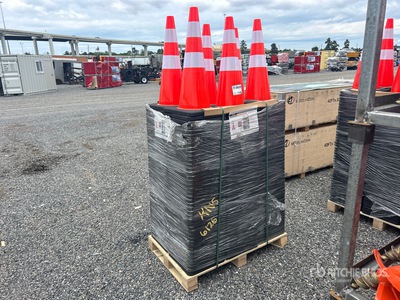 Quantity of (250) 2026 STARVOX TC-250P 28 in PVC Safety Traffic Cones (Unused)