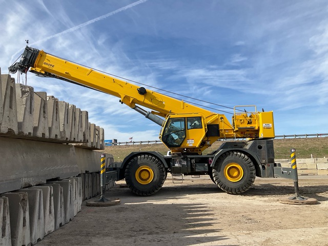 2018 Grove RT765E-2 65 ton 4x4x4 Rough Terrain Crane
