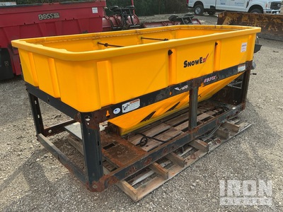 SnowEx 9300X Electric Zoutstrooier