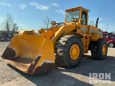 1995 Dresser 560B Pala gommata