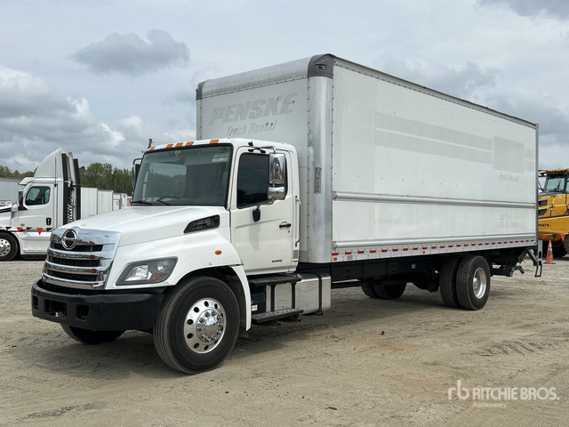 2020 Hino 268 4x2 Van Truck