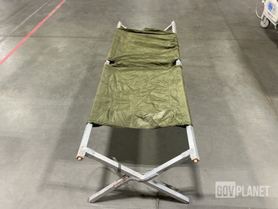 (75) Folding Cots