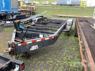 2006 MGS 14960 lb 22 ft T/A Equipment Trailer