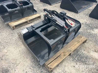 2026 Wolverine MSG-11-44W 44 in Mini Skid Steer Grapple Bucket (Unused)