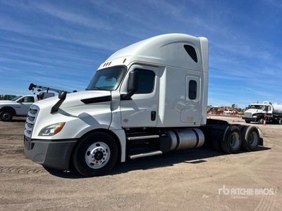2019 Freightliner Cascadia 126 6x4 T/A Sleeper Truck Tractor