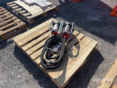 Quantity of (2) Mustang CV3500 Betonnen trilnaald (Unused)