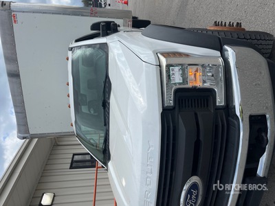 2018 Ford F-450 4x2 Service Truck