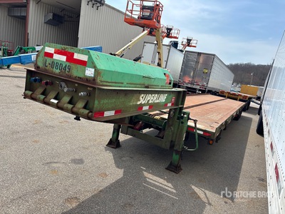 2008 Evaco 42 ft T/A Equipment Trailer