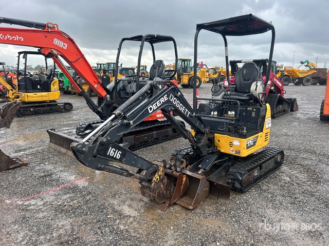 2022 John Deere 17G Mini Excavator
