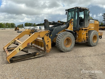 2015 John Deere 624K Pala cargadora