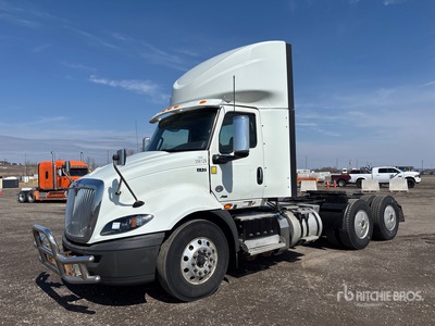 2020 International RH613 6x4 Cabeza Tractora Cabina Corta