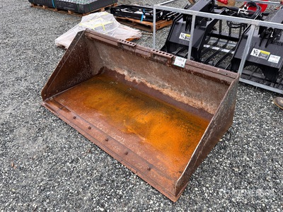 2018 Bobcat S650 72 in Skid Steer Bucket