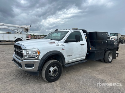 2021 Ram 5500 4x4 Flatbed Truck