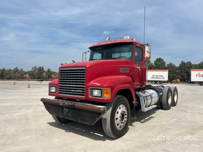 2011 Mack CHU613 6x4 Cab & Chassis