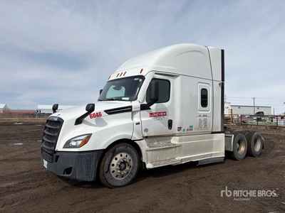 2022 Freightliner Cascadia 113 6x4 T/A Sleeper Truck Tractor