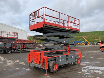 2013 Skyjack SJ9250 4x4 Diesel Scissor Lift