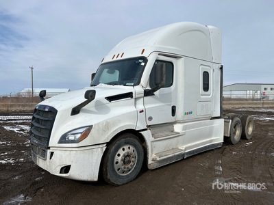 2022 Freightliner Cascadia 113 6x4 T/A Sleeper Truck Tractor
