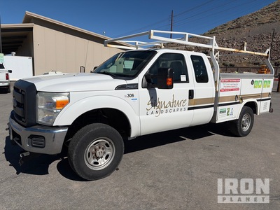 2015 Ford F-250 XL 4x4 Extended Cab Utility Truck