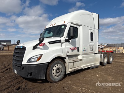 2022 Freightliner Cascadia 113 6x4 T/A Sleeper Truck Tractor