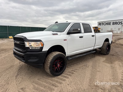 2019 Ram 2500 4x4 Crew Cab Pickup