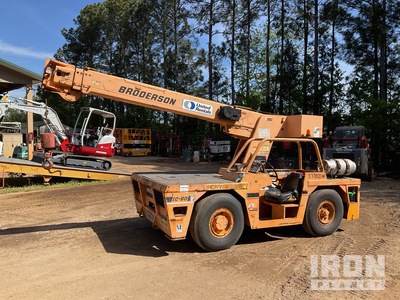 2007 Broderson IC-80-3G 9 ton 4x2x4 Carry Deck Crane