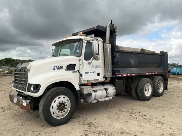 2006 Mack CV713 Granite 6x4 T/A Dump Truck