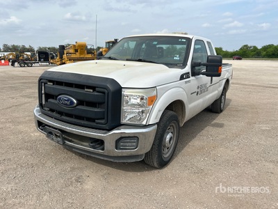 2016 Ford F-250 4x2 Extended Cab Pickup