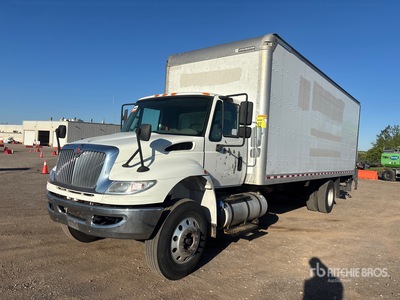 2018 International 4300 4x2 Van Truck