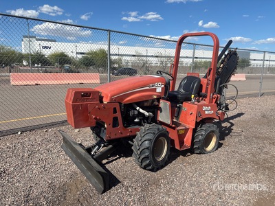 2005 Ditch Witch RT-40 4x2 Trencher
