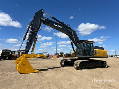 2022 John Deere 350 P-Tier Tracked Excavator
