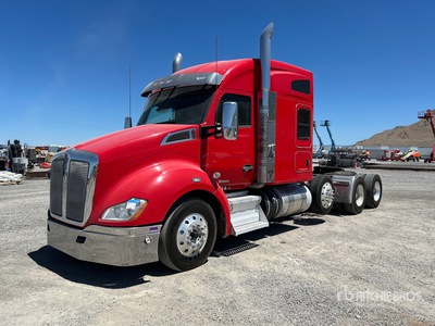 2021 Kenworth T680 8x4 Tri/A Sleeper Truck Tractor