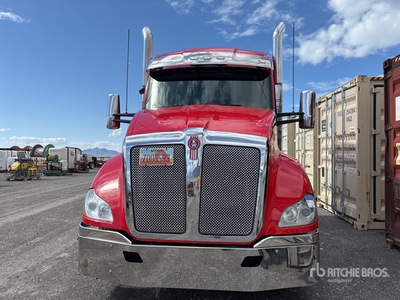 2021 Kenworth T680 8x4 Tri/A Sleeper Truck Tractor