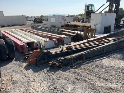 Quantity of (15) 15 aguillones