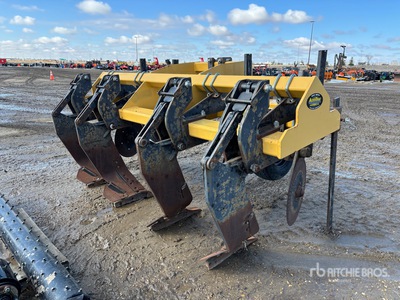 Bigham 907-304T 8 ft 3-Point Cultivator