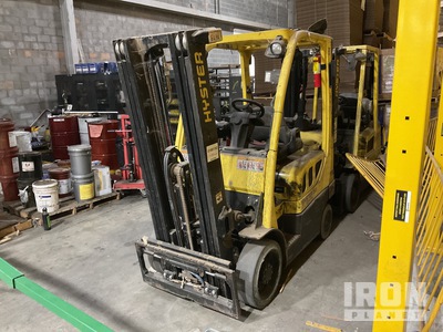 Hyster S50FT 4550 lb Cushion Tire Forklift (Inoperable)