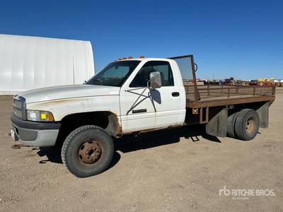1998 Dodge Ram 3500 4x4 Flatbed Truck