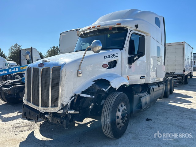 2020 Peterbilt 579 2020 Peterbilt 579 6X4 T/A Sleeper Truck Tractor (Inoperable)